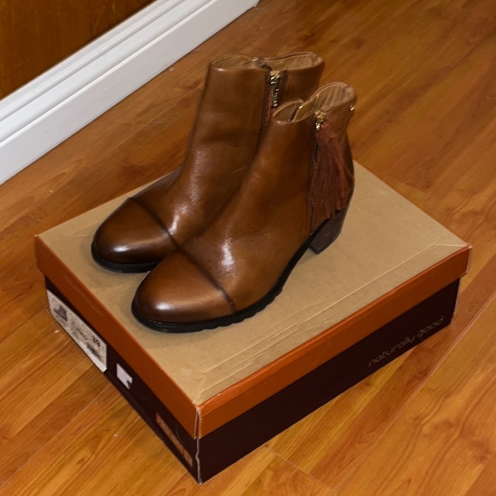 *Brand New* Pikolinos Cuero Tassle Bootie